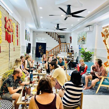 Aloha Saigon Premium Hostel By Local Travel Experts - Newly Opened, Less-Touristy Location, Spacious Rooms, Glass Shower Bathroom, Free Breakfast & Walking Tour Ho Chi Minh City Exterior photo