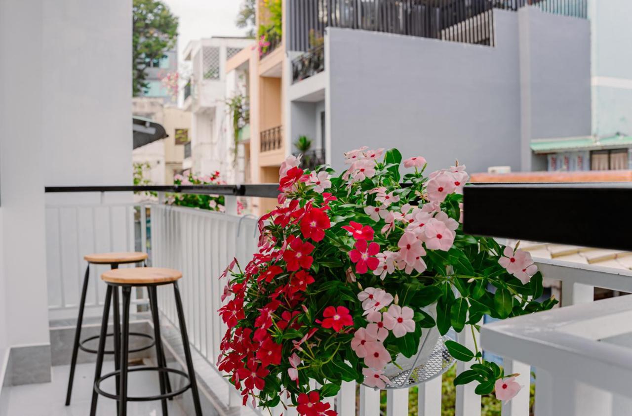 Aloha Saigon Premium Hostel By Local Travel Experts - Newly Opened, Less-Touristy Location, Spacious Rooms, Glass Shower Bathroom, Free Breakfast & Walking Tour Ho Chi Minh City Exterior photo